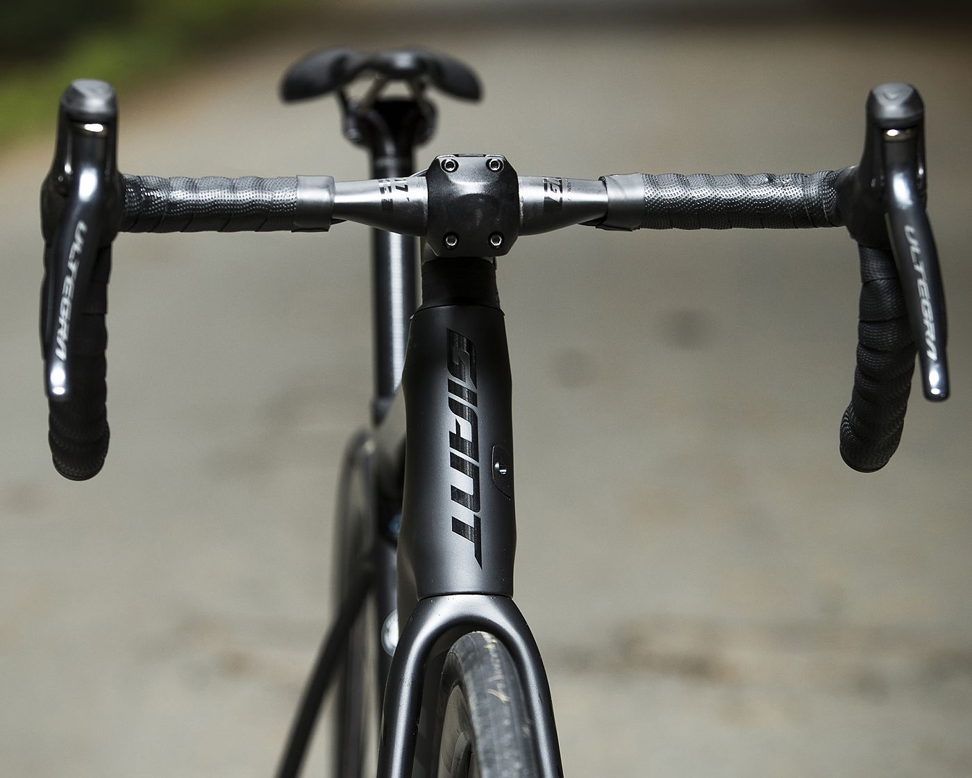 Giant defy handlebars top